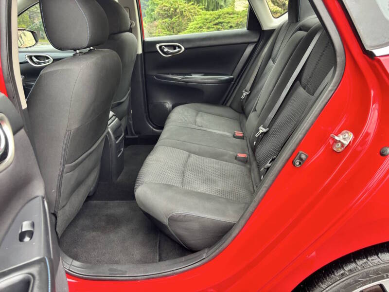 nissan sentra 2017 3N1AB7AP6HY317059 image nissan sentra 2017 3N1AB7AP6HY317059 image