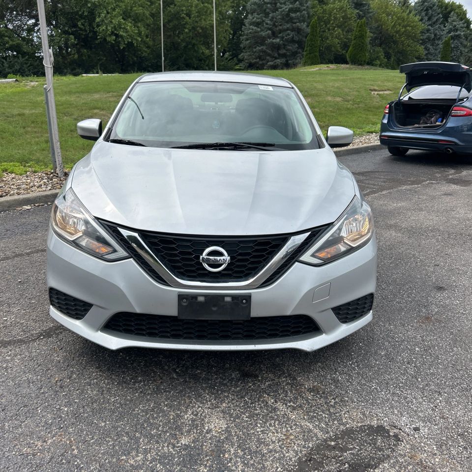 nissan sentra 2017 3N1AB7AP1HY234204 image nissan sentra 2017 3N1AB7AP1HY234204 image