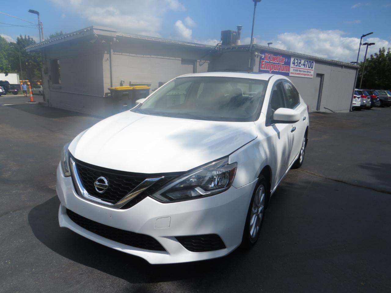 nissan sentra 2017 3N1AB7AP9HY215660 image nissan sentra 2017 3N1AB7AP9HY215660 image