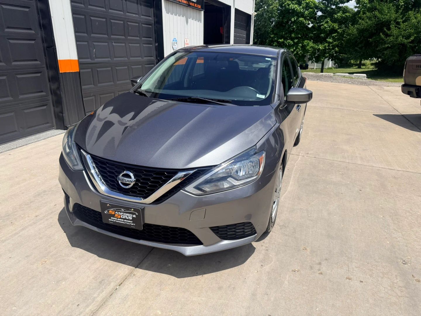 nissan sentra 2017 3N1AB7AP9HY402946 image nissan sentra 2017 3N1AB7AP9HY402946 image
