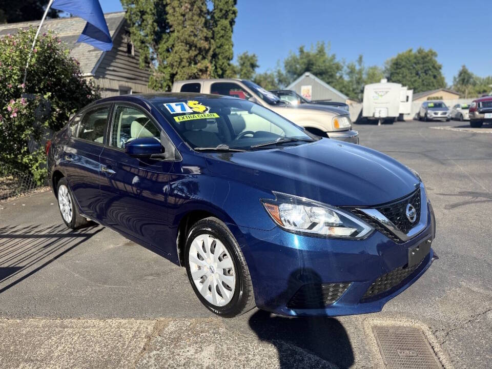 nissan sentra 2017 3N1AB7AP2HY264604 image nissan sentra 2017 3N1AB7AP2HY264604 image