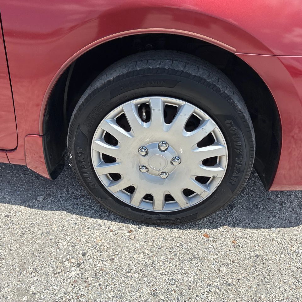 nissan sentra 2017 3N1AB7AP2HY218125 image nissan sentra 2017 3N1AB7AP2HY218125 image