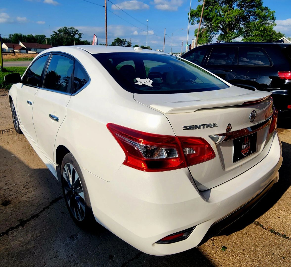nissan sentra 2017 3N1AB7AP5HY392108 image nissan sentra 2017 3N1AB7AP5HY392108 image
