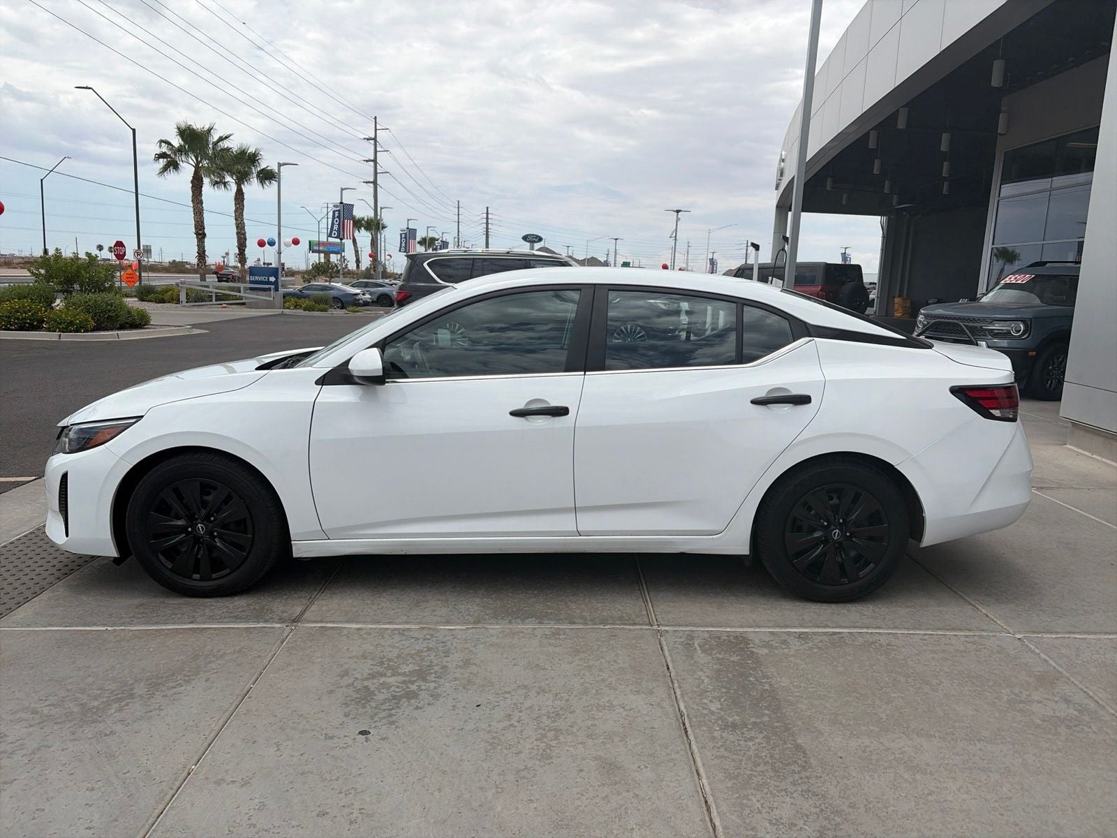 nissan sentra 2024 3N1AB8BV6RY292961 image nissan sentra 2024 3N1AB8BV6RY292961 image
