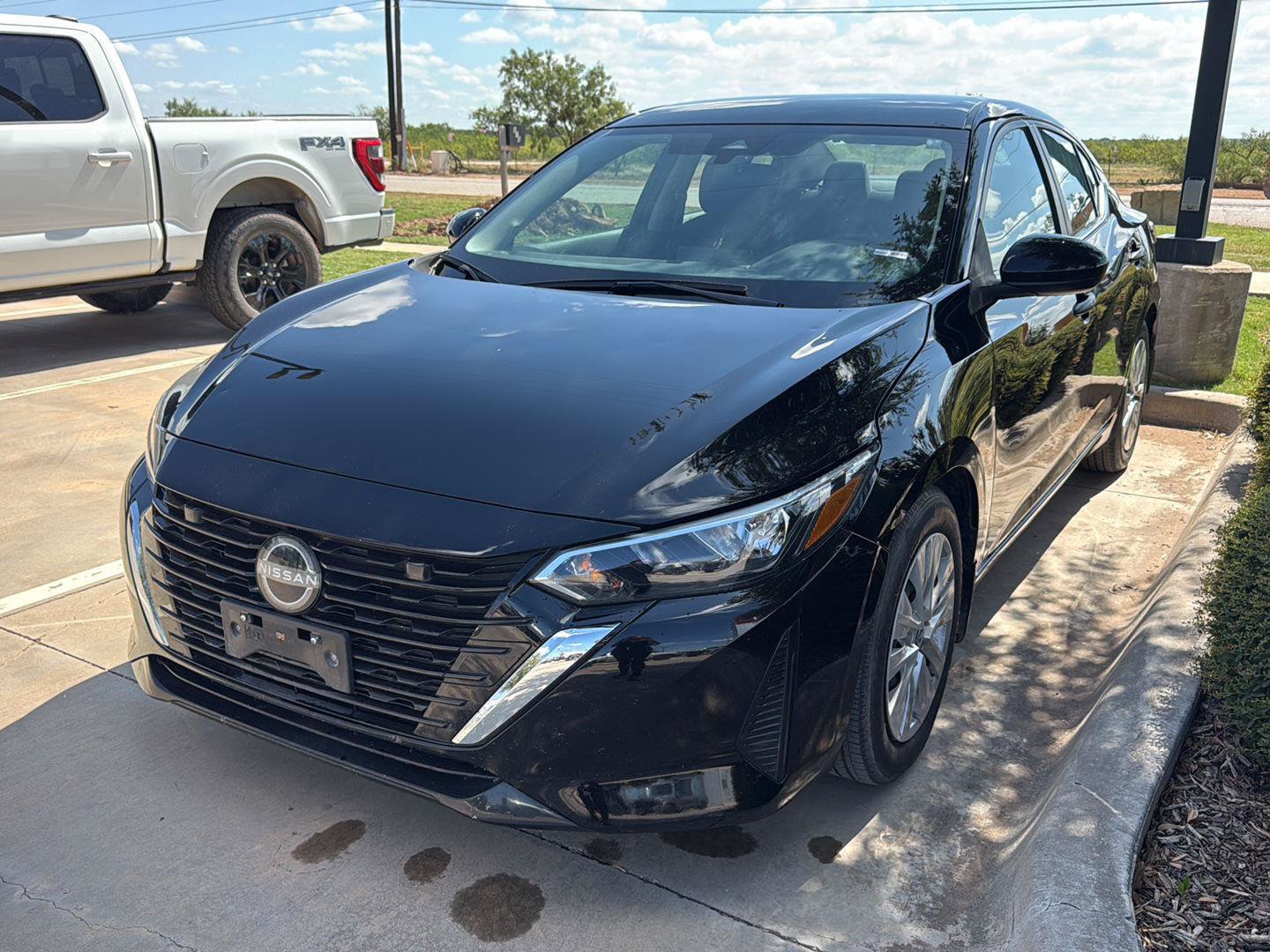 nissan sentra 2024 3N1AB8BV2RY249718 image nissan sentra 2024 3N1AB8BV2RY249718 image