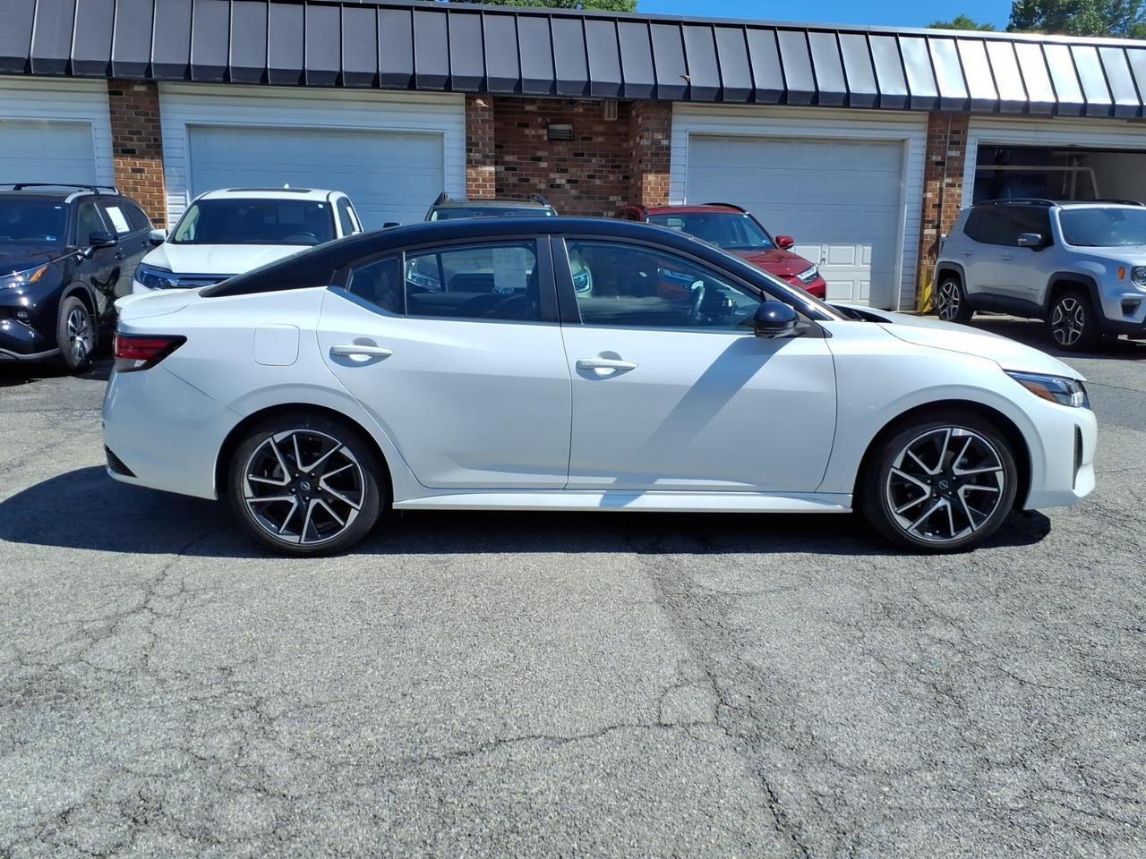 nissan sentra 2024 3N1AB8DV0RY306768 image nissan sentra 2024 3N1AB8DV0RY306768 image