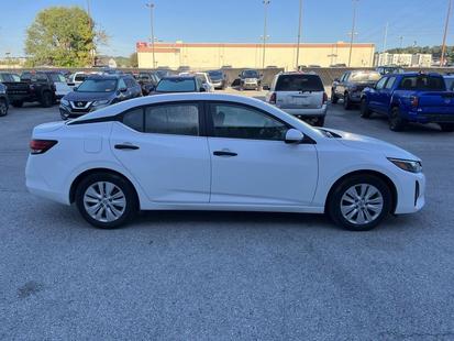nissan sentra 2024 3N1AB8BV9RY273174 image nissan sentra 2024 3N1AB8BV9RY273174 image