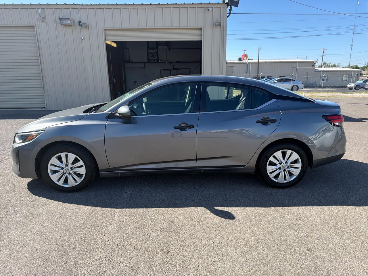 nissan sentra 2024 3N1AB8BV7RY353024 image nissan sentra 2024 3N1AB8BV7RY353024 image
