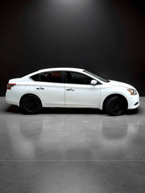 nissan sentra 2015 3N1AB7AP1FY280967 image nissan sentra 2015 3N1AB7AP1FY280967 image