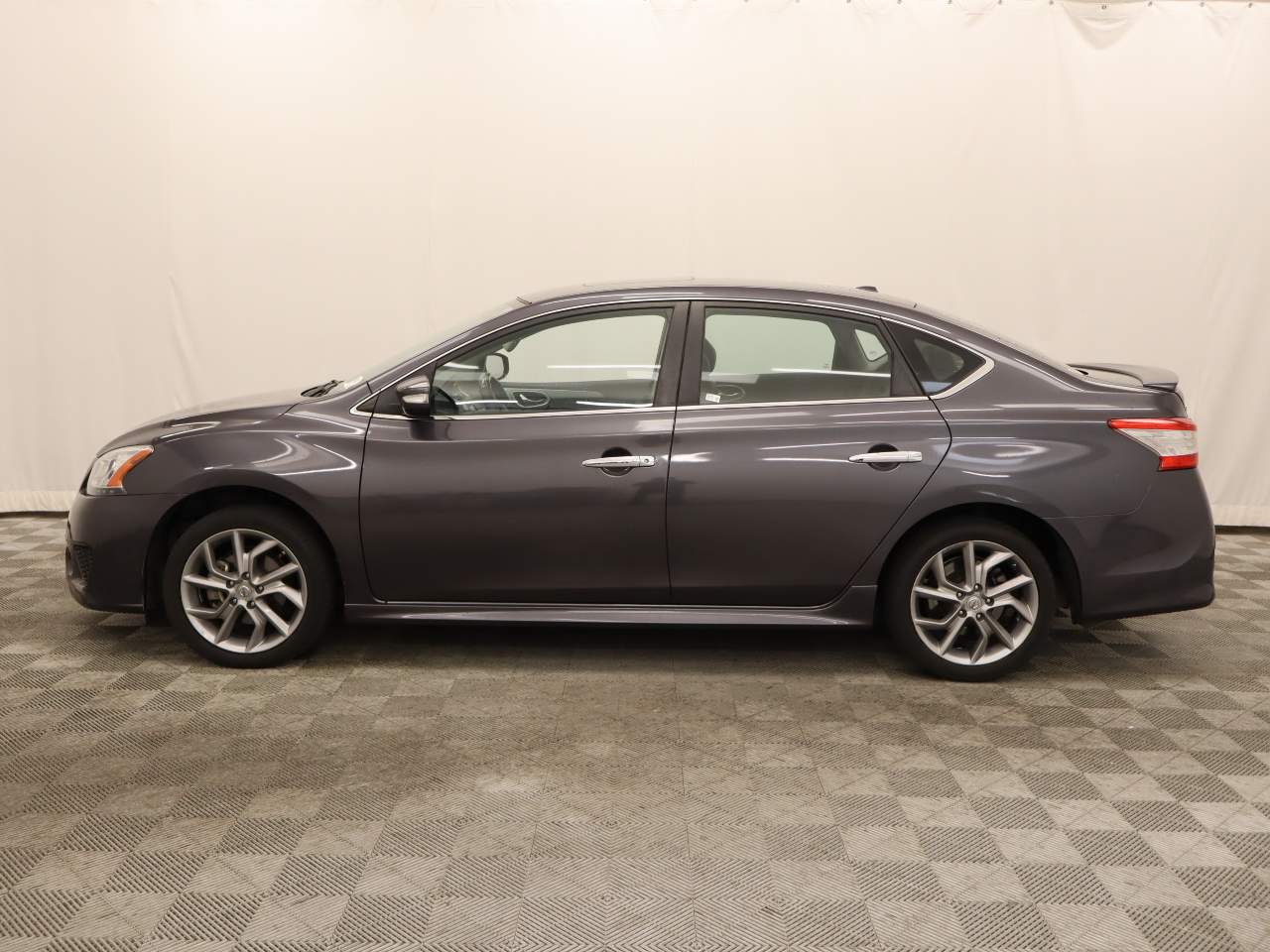 nissan sentra 2015 3N1AB7APXFY372059 image nissan sentra 2015 3N1AB7APXFY372059 image