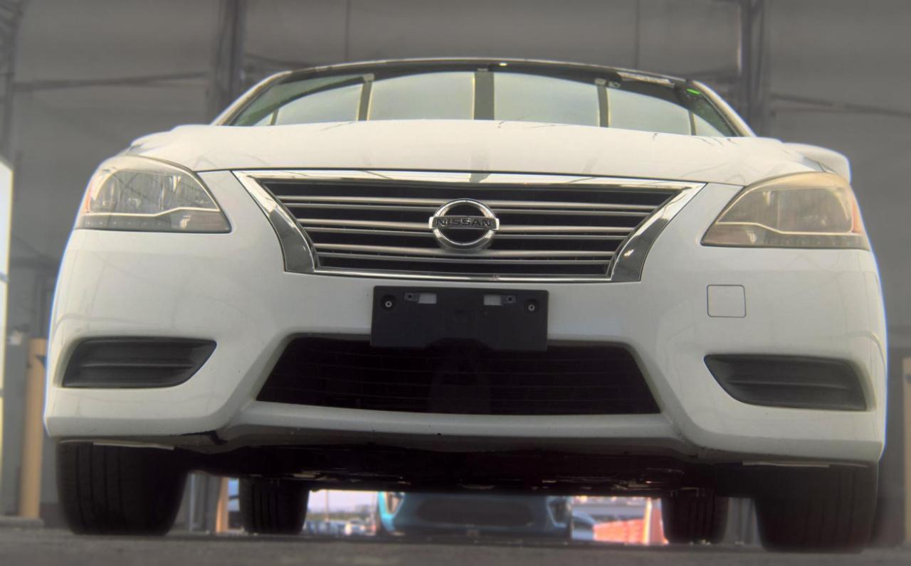 nissan sentra 2015 3N1AB7AP7FY291052 image nissan sentra 2015 3N1AB7AP7FY291052 image