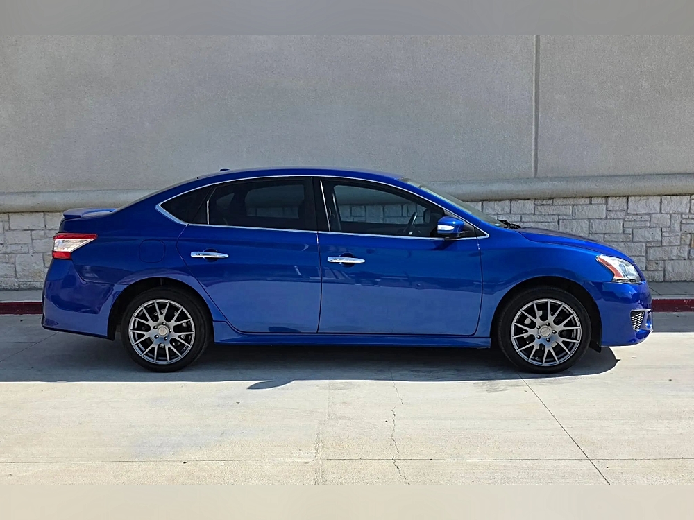 nissan sentra 2015 3N1AB7AP3FY366135 image nissan sentra 2015 3N1AB7AP3FY366135 image