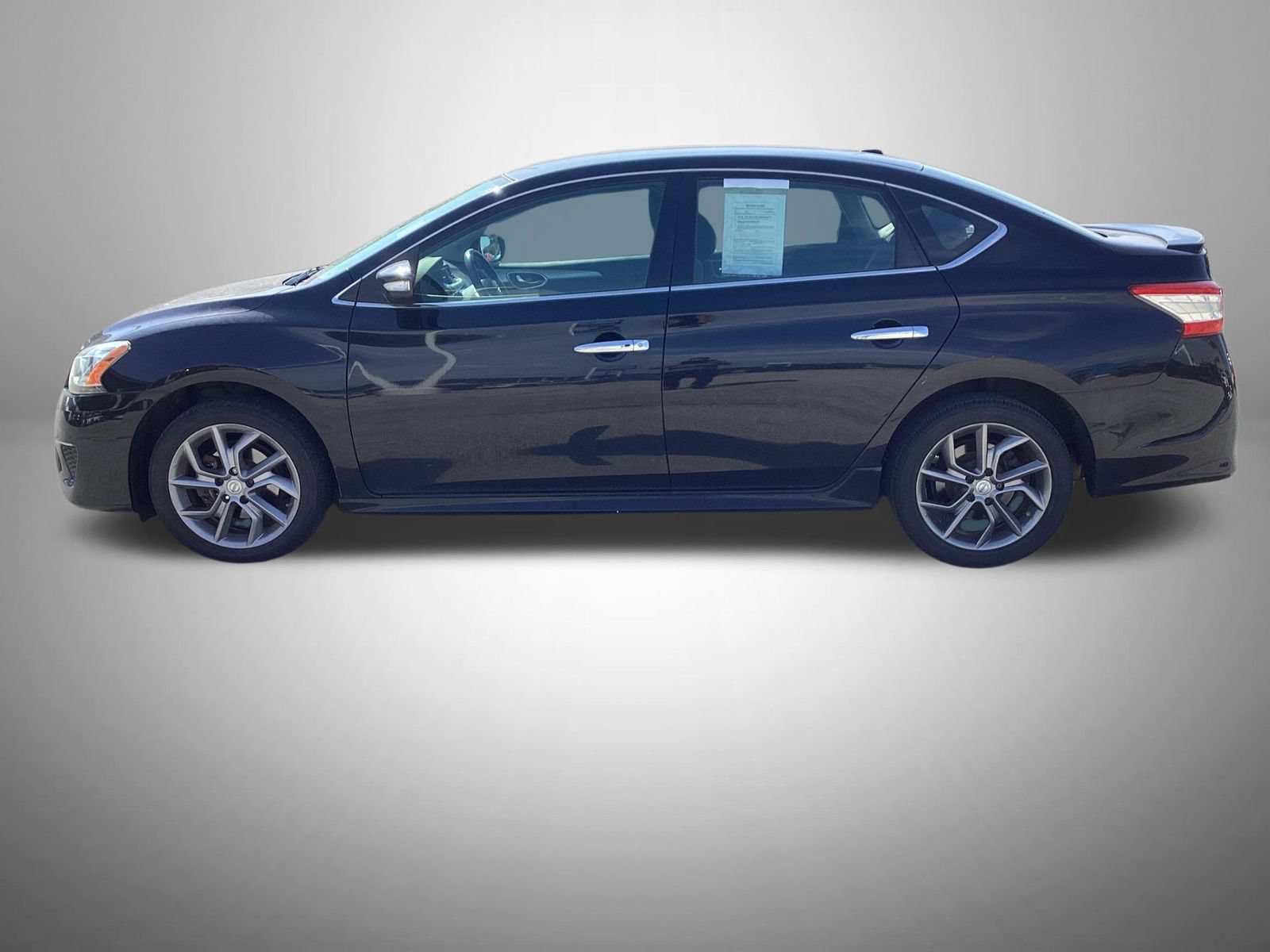 nissan sentra 2015 3N1AB7AP7FY377025 image nissan sentra 2015 3N1AB7AP7FY377025 image