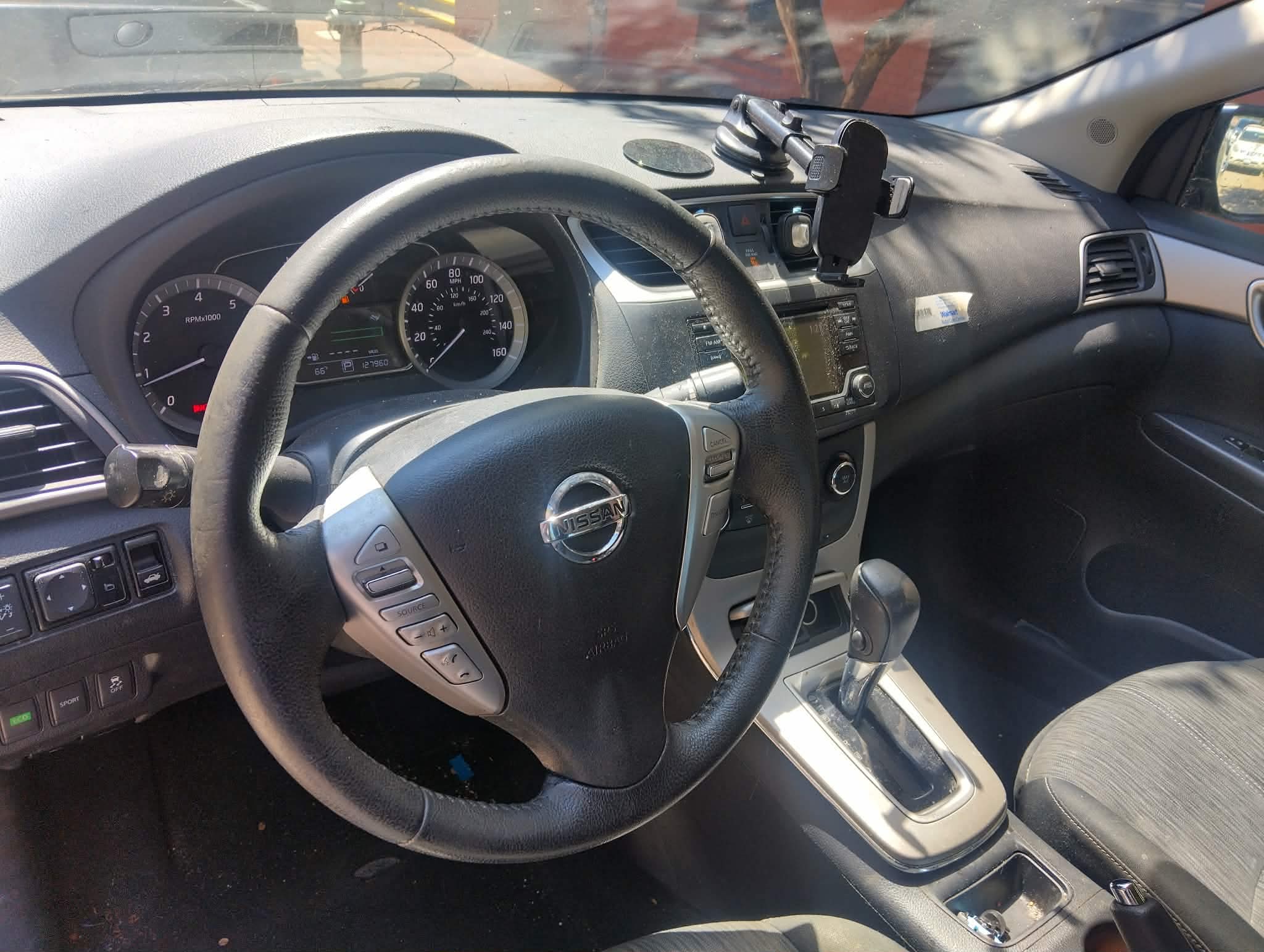 nissan sentra 2015 3N1AB7AP2FL695521 image nissan sentra 2015 3N1AB7AP2FL695521 image