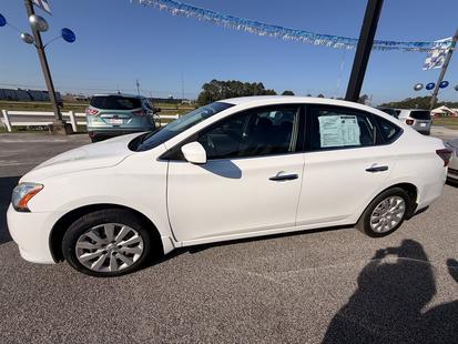 nissan sentra 2015 3N1AB7AP4FY229897 image nissan sentra 2015 3N1AB7AP4FY229897 image