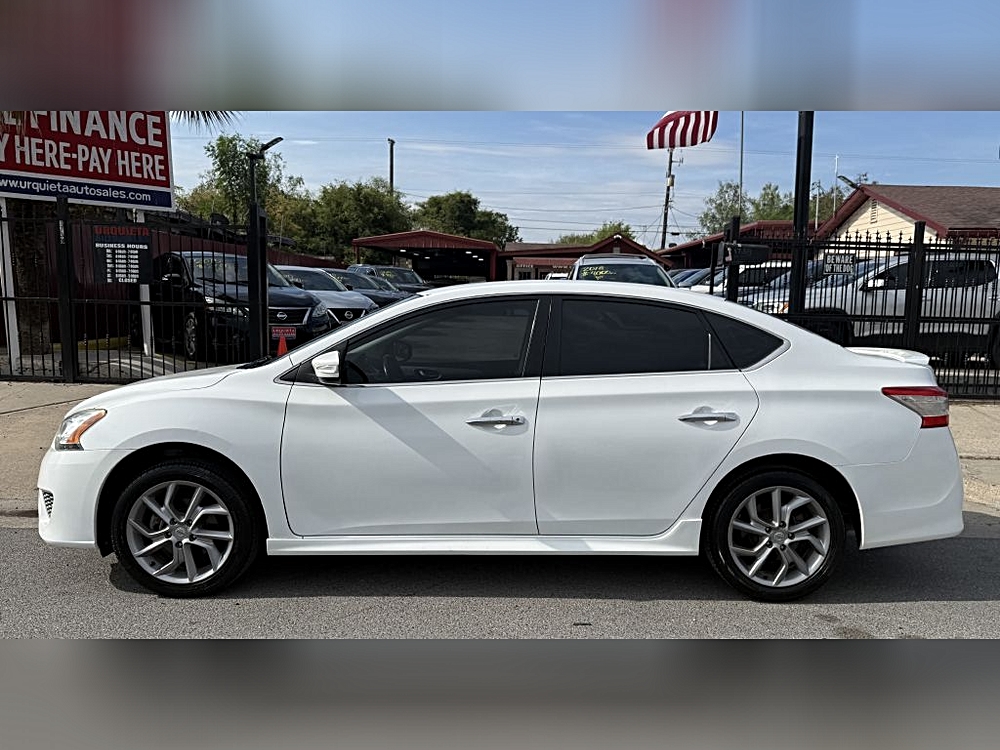 nissan sentra 2015 3N1AB7APXFY298478 image nissan sentra 2015 3N1AB7APXFY298478 image