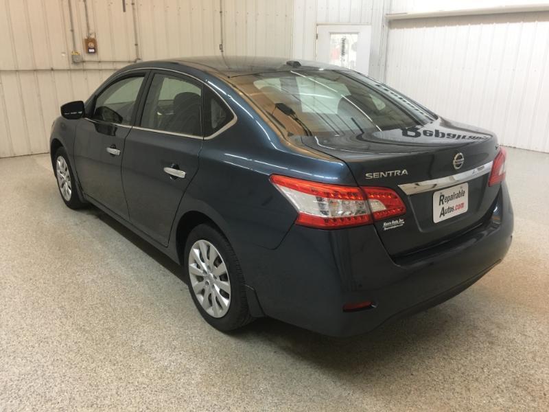 nissan sentra 2015 3N1AB7AP0FY273430 image nissan sentra 2015 3N1AB7AP0FY273430 image