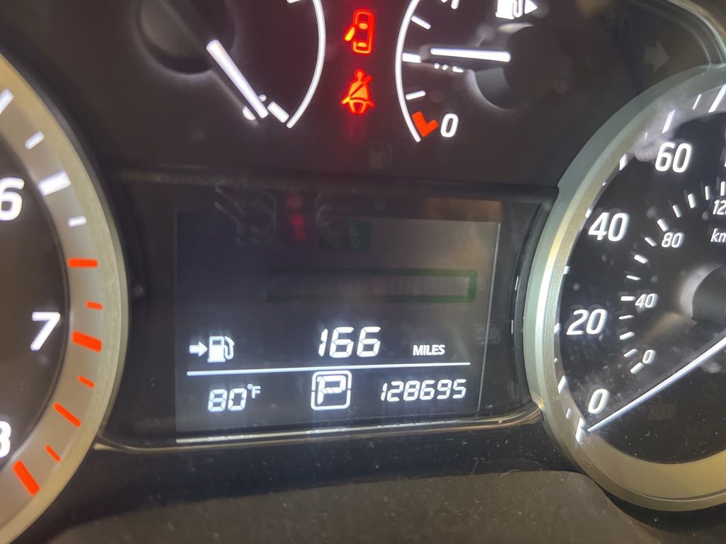 nissan sentra 2015 3N1AB7AP2FY251249 image nissan sentra 2015 3N1AB7AP2FY251249 image