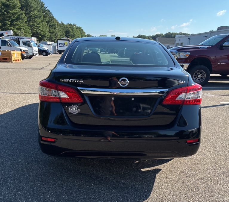 nissan sentra 2015 3N1AB7AP7FY273568 image nissan sentra 2015 3N1AB7AP7FY273568 image