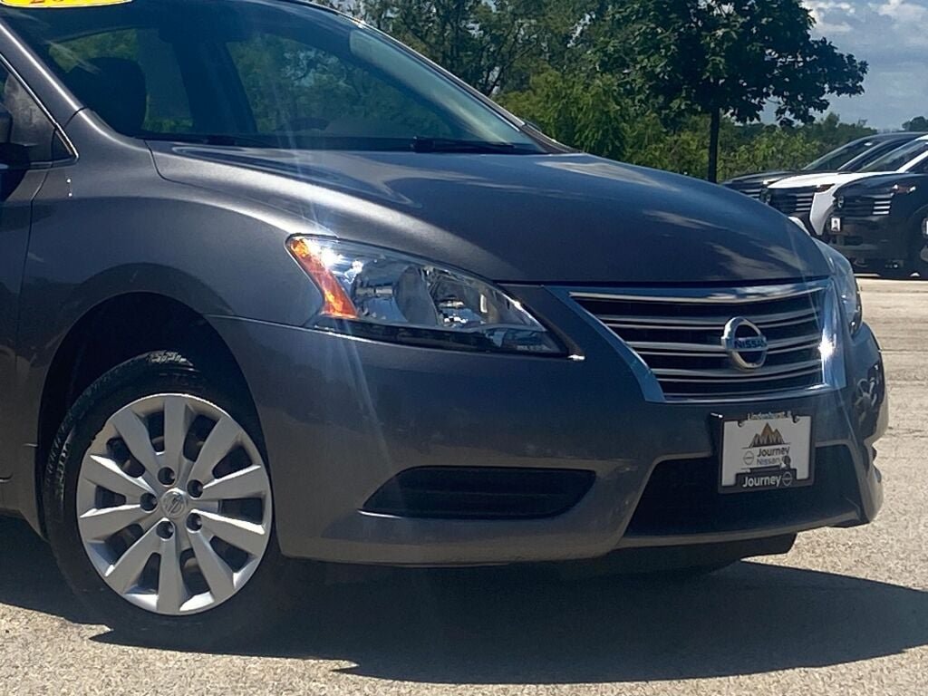 nissan sentra 2015 3N1AB7AP9FY256447 image nissan sentra 2015 3N1AB7AP9FY256447 image