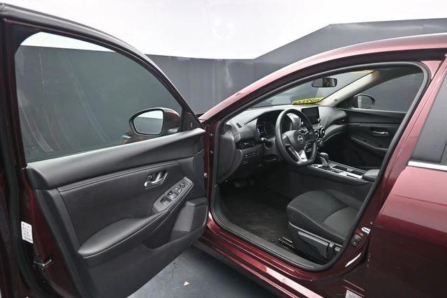 nissan sentra 2025 3N1AB8CV0SY238785 image nissan sentra 2025 3N1AB8CV0SY238785 image