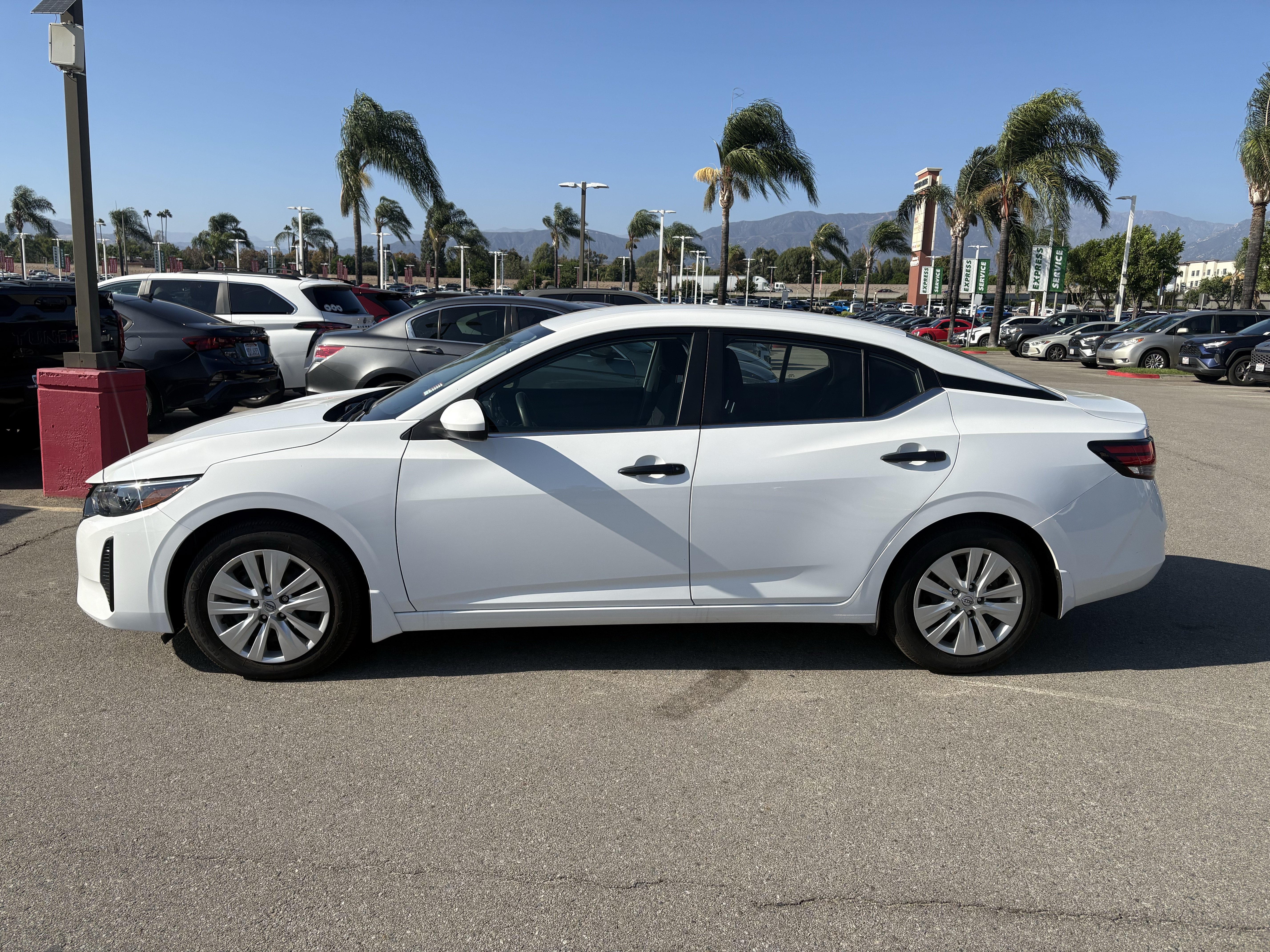 nissan sentra 2025 3N1AB8BV3SY361661 image nissan sentra 2025 3N1AB8BV3SY361661 image