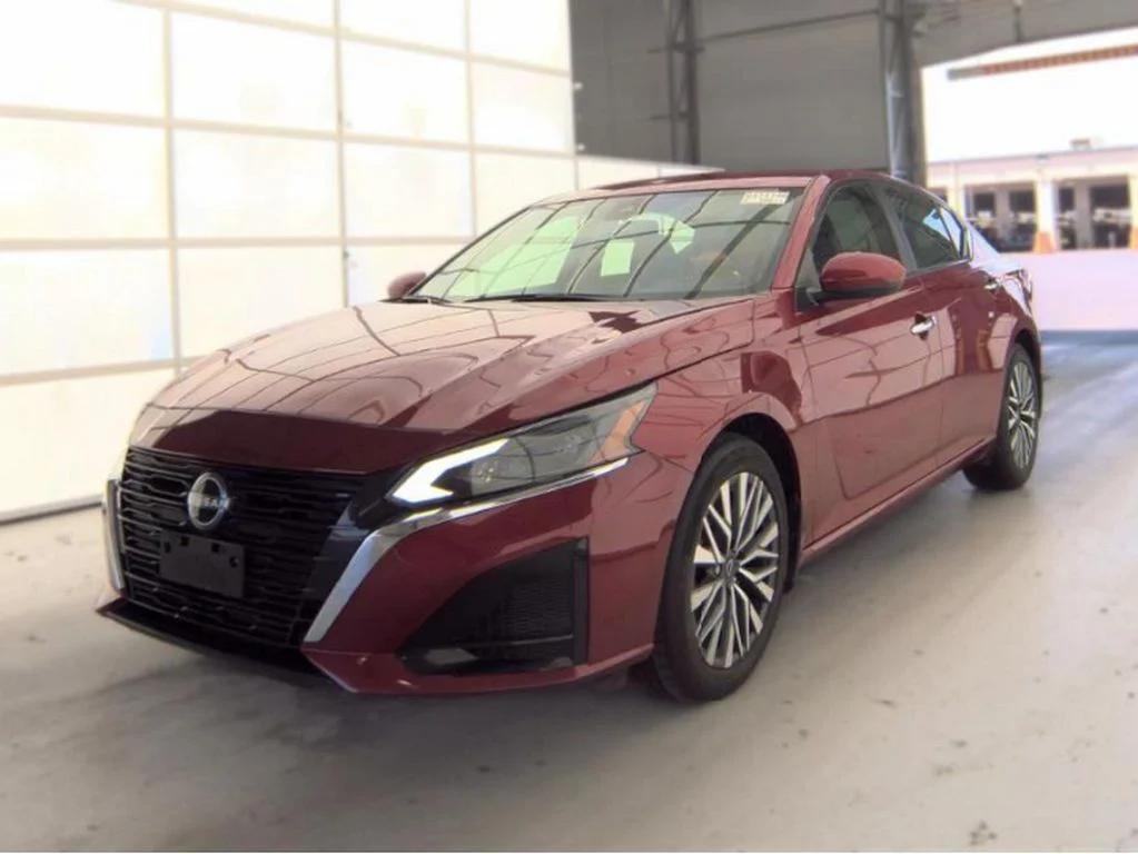 nissan altima 2023 1N4BL4DW1PN425896 image nissan altima 2023 1N4BL4DW1PN425896 image