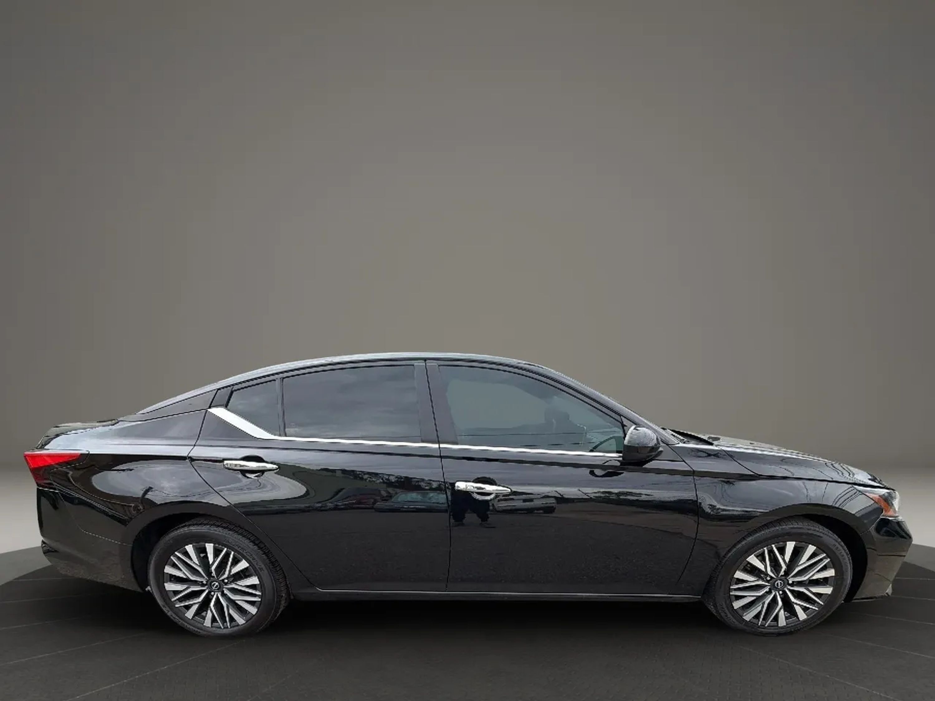 nissan altima 2023 1N4BL4DV4PN356645 image nissan altima 2023 1N4BL4DV4PN356645 image