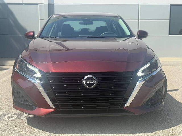 nissan altima 2023 1N4BL4DV2PN325040 image nissan altima 2023 1N4BL4DV2PN325040 image