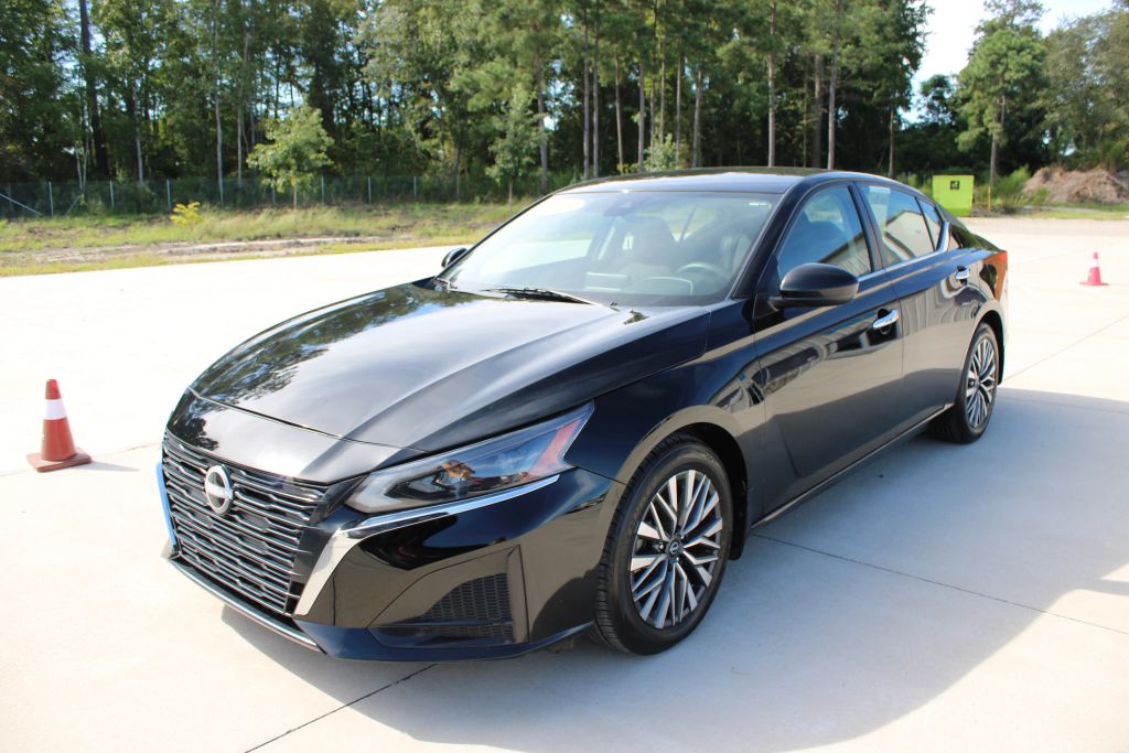 nissan altima 2023 1N4BL4DV3PN342865 image nissan altima 2023 1N4BL4DV3PN342865 image