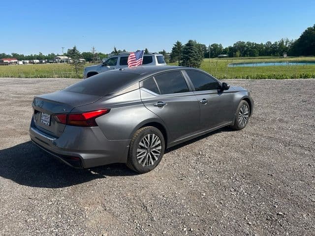 nissan altima 2023 1N4BL4DW3PN336590 image nissan altima 2023 1N4BL4DW3PN336590 image