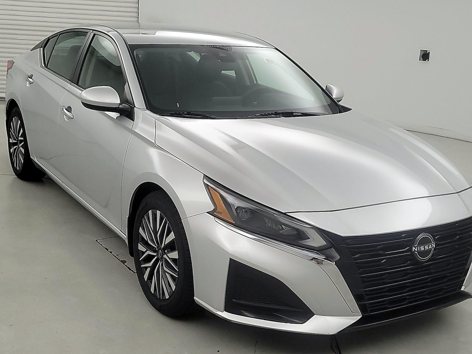 nissan altima 2023 1N4BL4DV5PN381201 image nissan altima 2023 1N4BL4DV5PN381201 image