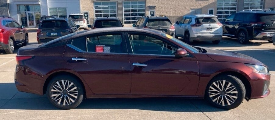 nissan altima 2023 1N4BL4DVXPN336190 image nissan altima 2023 1N4BL4DVXPN336190 image