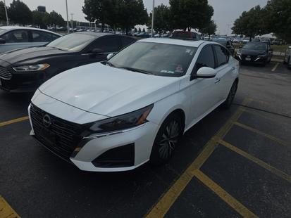nissan altima 2023 1N4BL4DW7PN402123 image nissan altima 2023 1N4BL4DW7PN402123 image