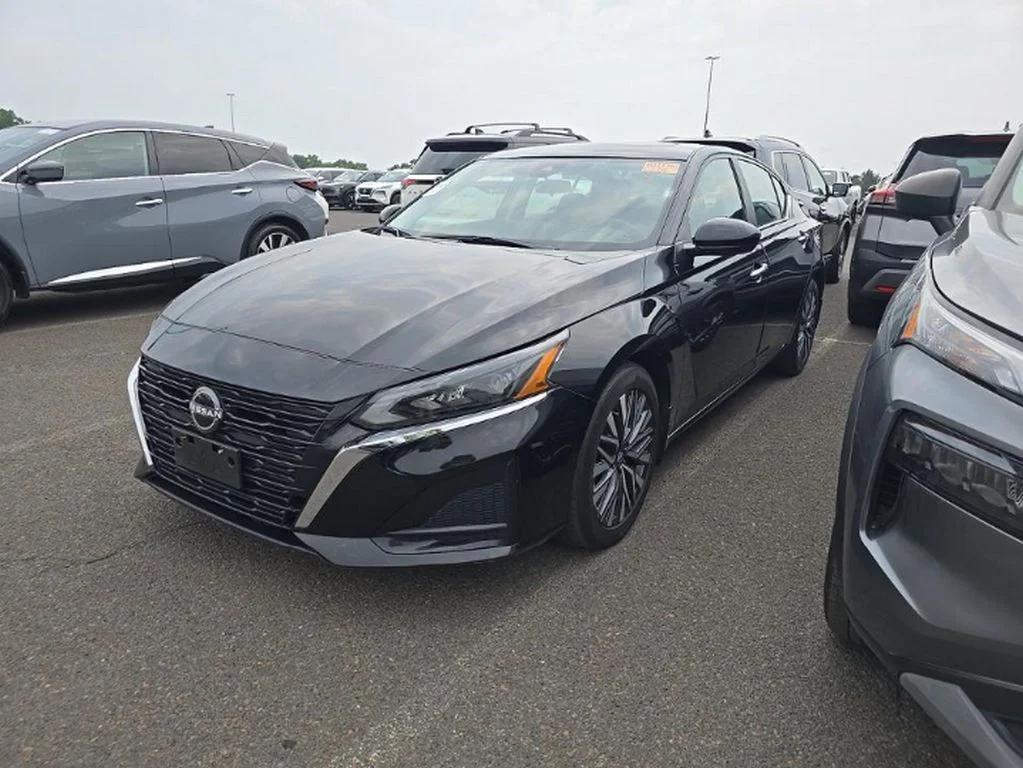 nissan altima 2023 1N4BL4DV2PN407186 image nissan altima 2023 1N4BL4DV2PN407186 image
