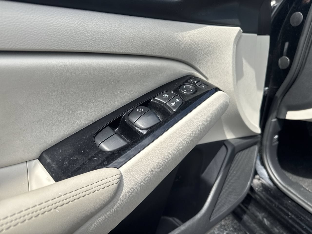nissan altima 2023 1N4BL4DW1PN411108 image nissan altima 2023 1N4BL4DW1PN411108 image