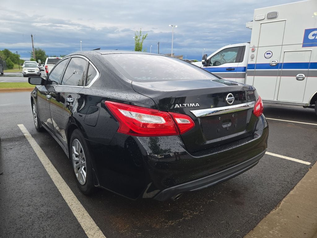 nissan altima 2016 1N4AL3AP1GN380266 image nissan altima 2016 1N4AL3AP1GN380266 image