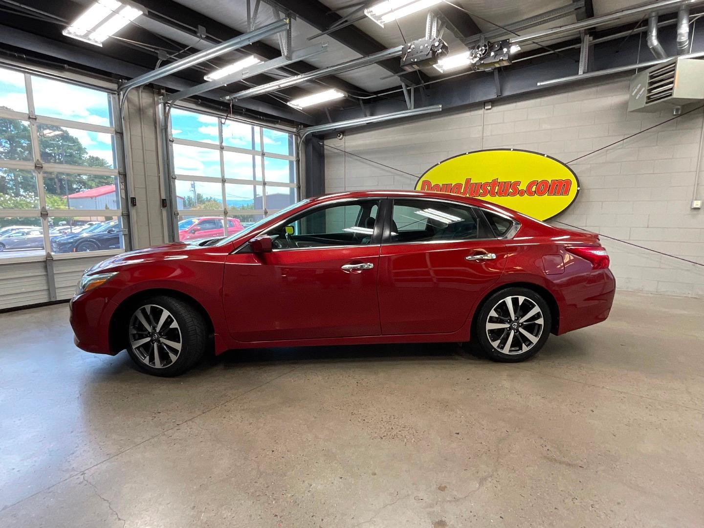 nissan altima 2016 1N4AL3AP3GC135335 image nissan altima 2016 1N4AL3AP3GC135335 image