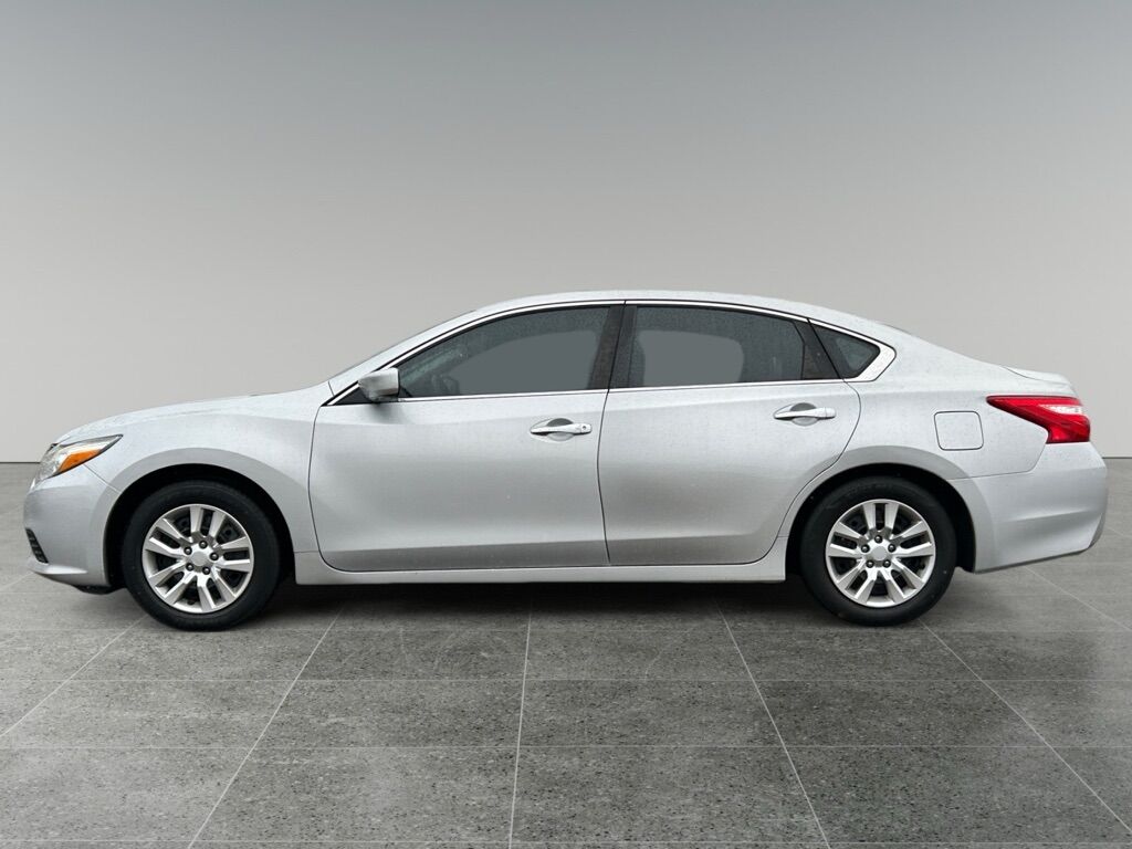 nissan altima 2016 1N4AL3AP5GC226235 image nissan altima 2016 1N4AL3AP5GC226235 image