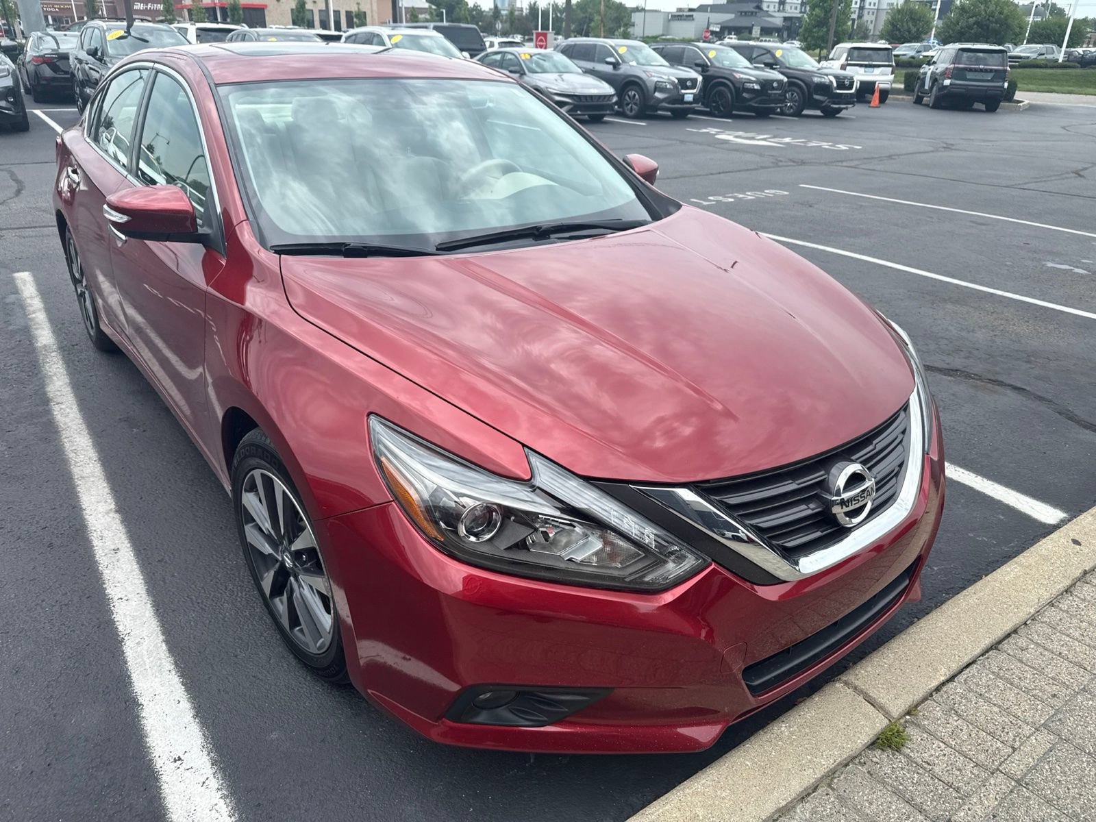nissan altima 2016 1N4AL3AP7GC287070 image nissan altima 2016 1N4AL3AP7GC287070 image
