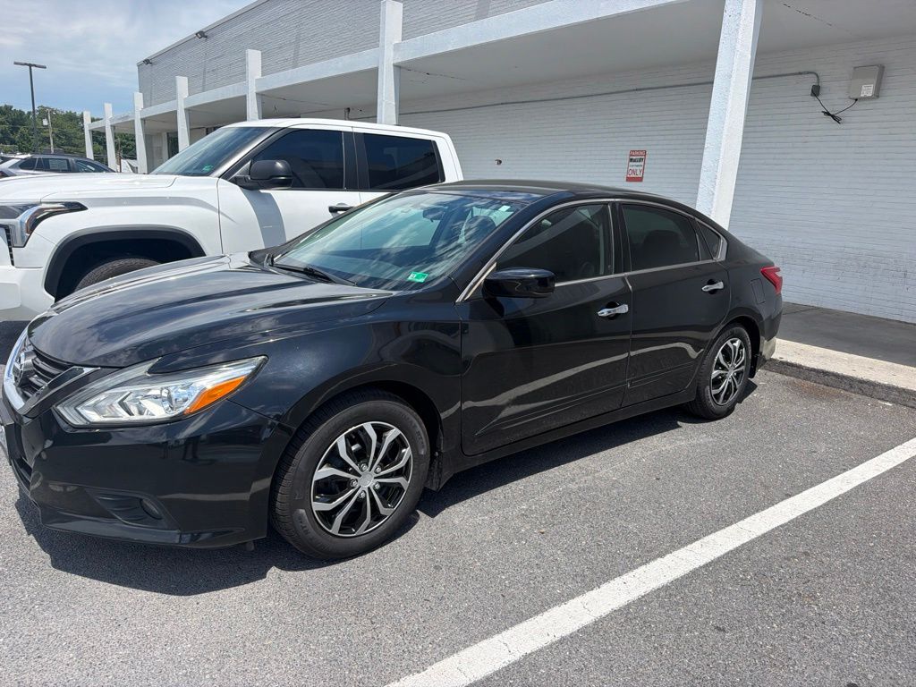 nissan altima 2016 1N4AL3AP3GC257208 image nissan altima 2016 1N4AL3AP3GC257208 image