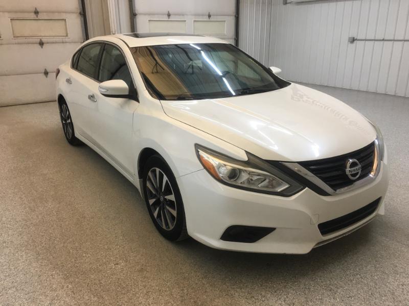 nissan altima 2016 1N4AL3AP6GC155126 image nissan altima 2016 1N4AL3AP6GC155126 image