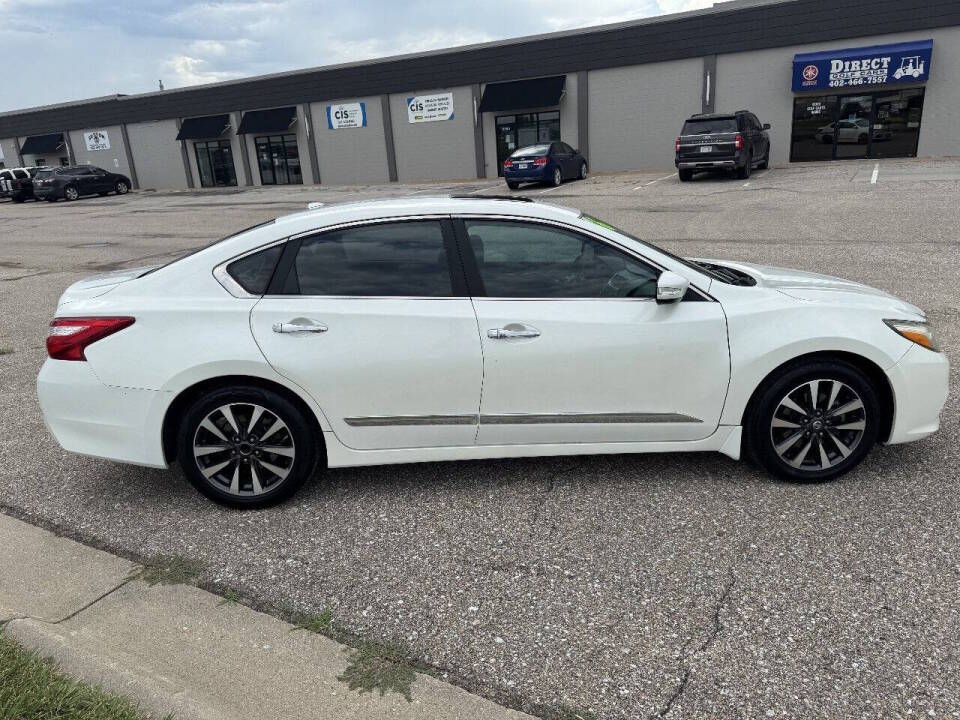 nissan altima 2016 1N4AL3AP8GC145679 image nissan altima 2016 1N4AL3AP8GC145679 image