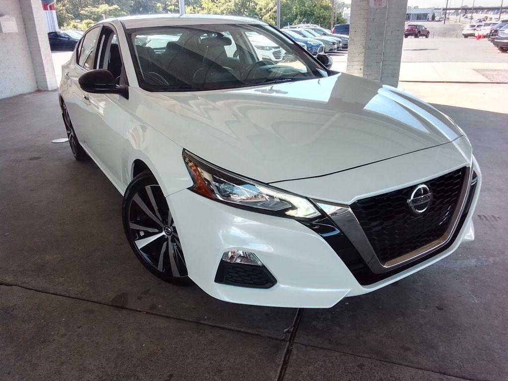 nissan altima 2019 1N4BL4CV8KC130064 image nissan altima 2019 1N4BL4CV8KC130064 image