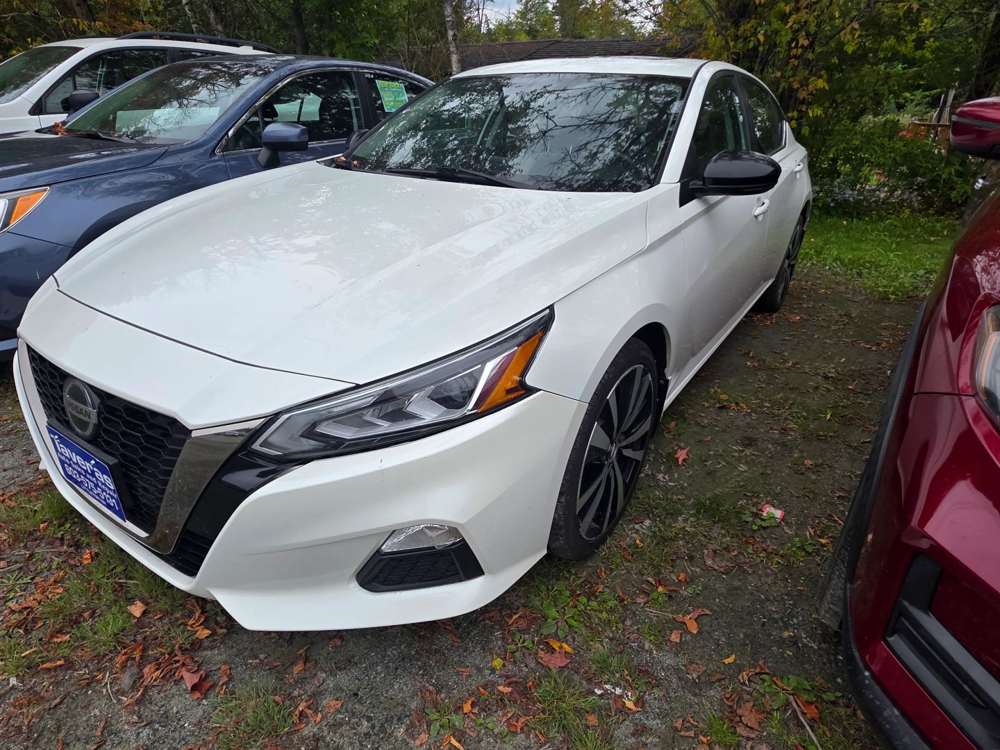 nissan altima 2019 1N4BL4CW4KN316939 image nissan altima 2019 1N4BL4CW4KN316939 image