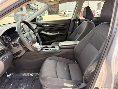 nissan altima 2019 1N4BL4BW1KC194974 image nissan altima 2019 1N4BL4BW1KC194974 image