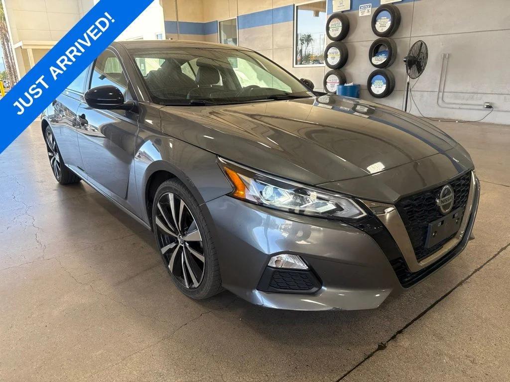 nissan altima 2019 1N4BL4CV1KC105345 image nissan altima 2019 1N4BL4CV1KC105345 image