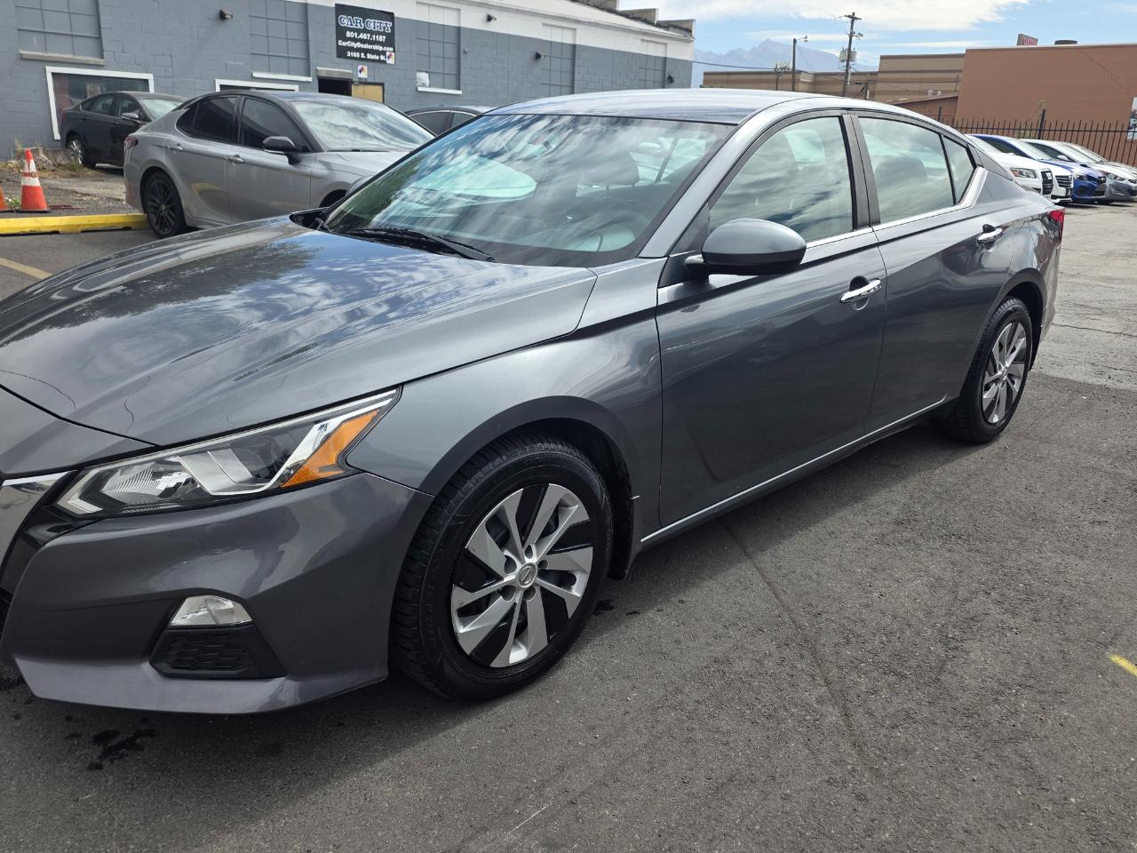 nissan altima 2019 1N4BL4BW2KC240439 image nissan altima 2019 1N4BL4BW2KC240439 image