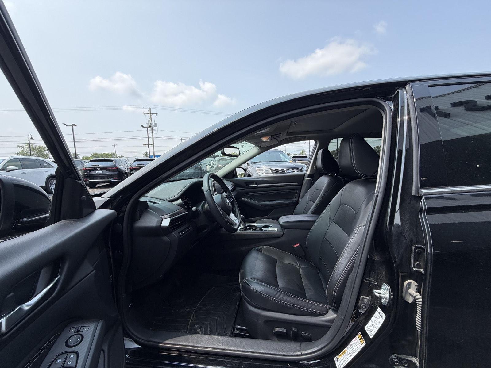 nissan altima 2019 1N4BL4EW3KC237013 image nissan altima 2019 1N4BL4EW3KC237013 image