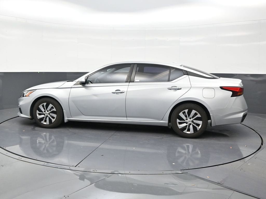 nissan altima 2019 1N4BL4BVXKN325489 image nissan altima 2019 1N4BL4BVXKN325489 image